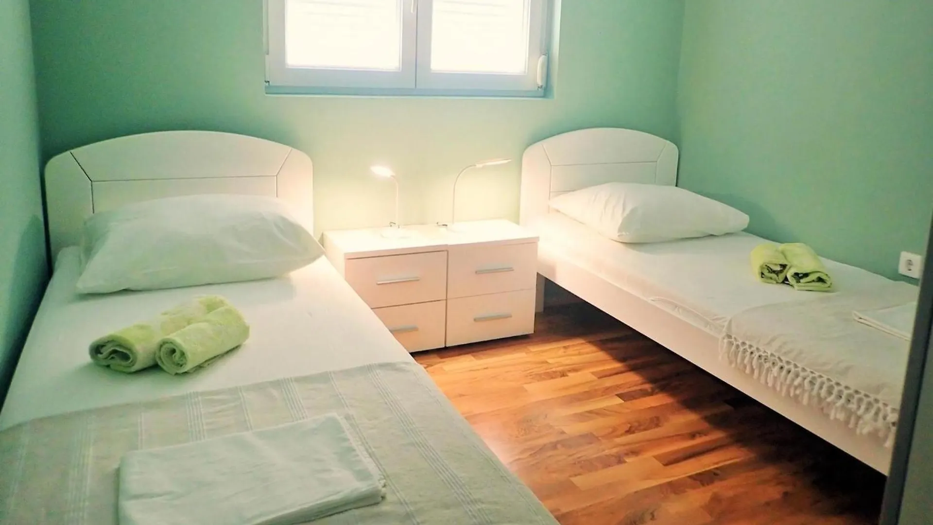 Apartment In Starigrad Paklenica, Quiet In The Green