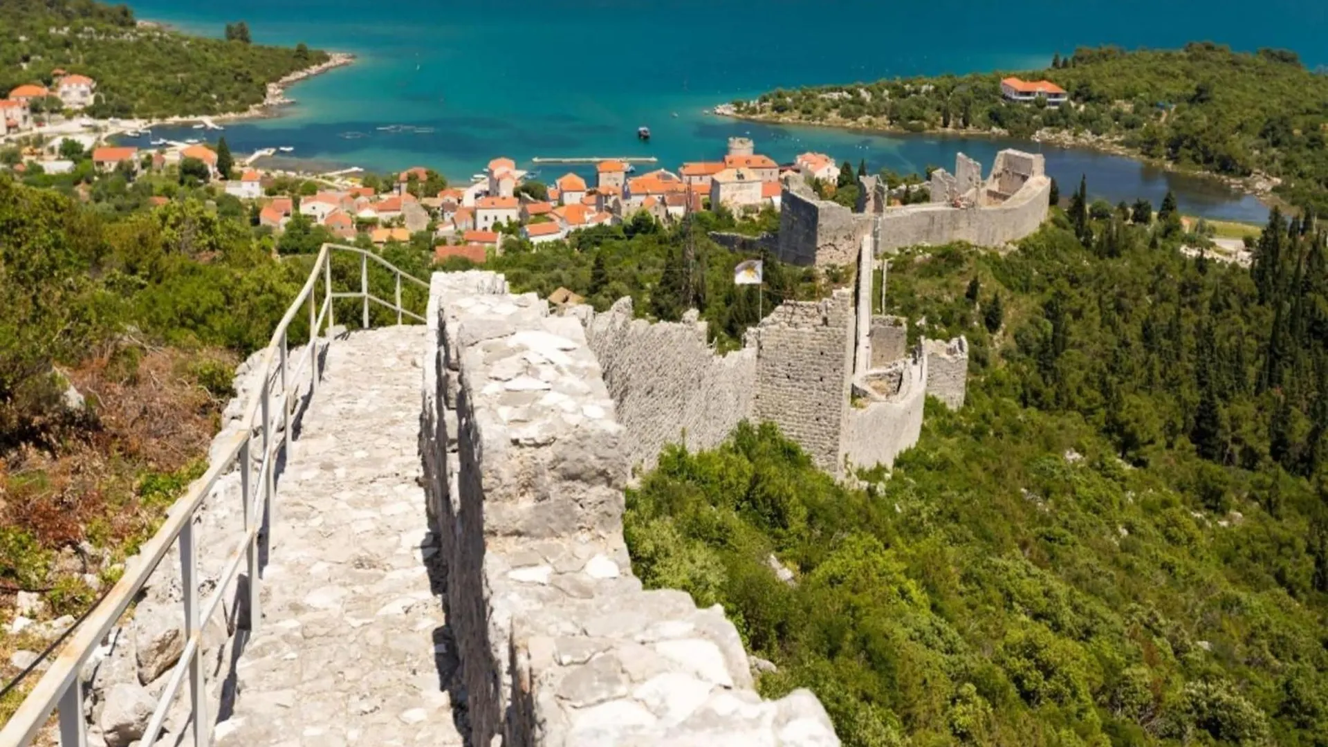 Apartment In Starigrad Paklenica, Quiet In The Green Croatia