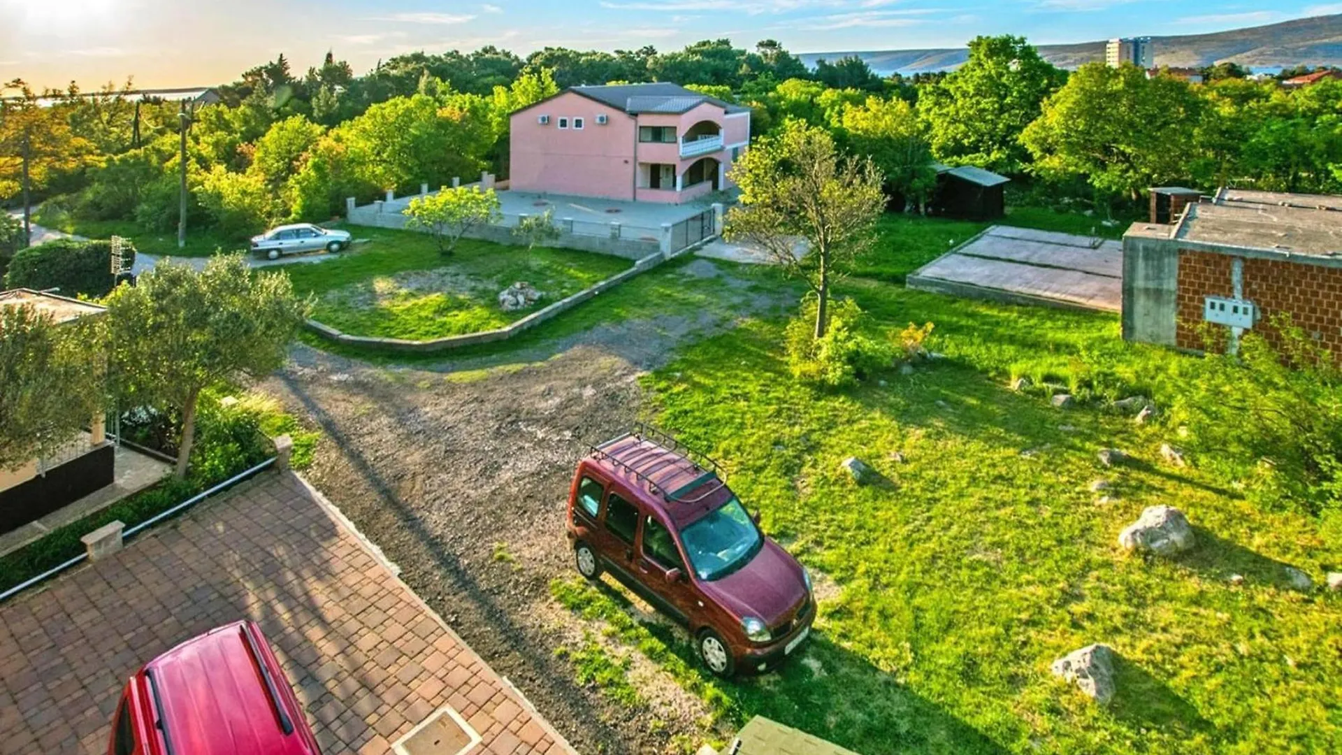 Apartment In Starigrad Paklenica, Quiet In The Green