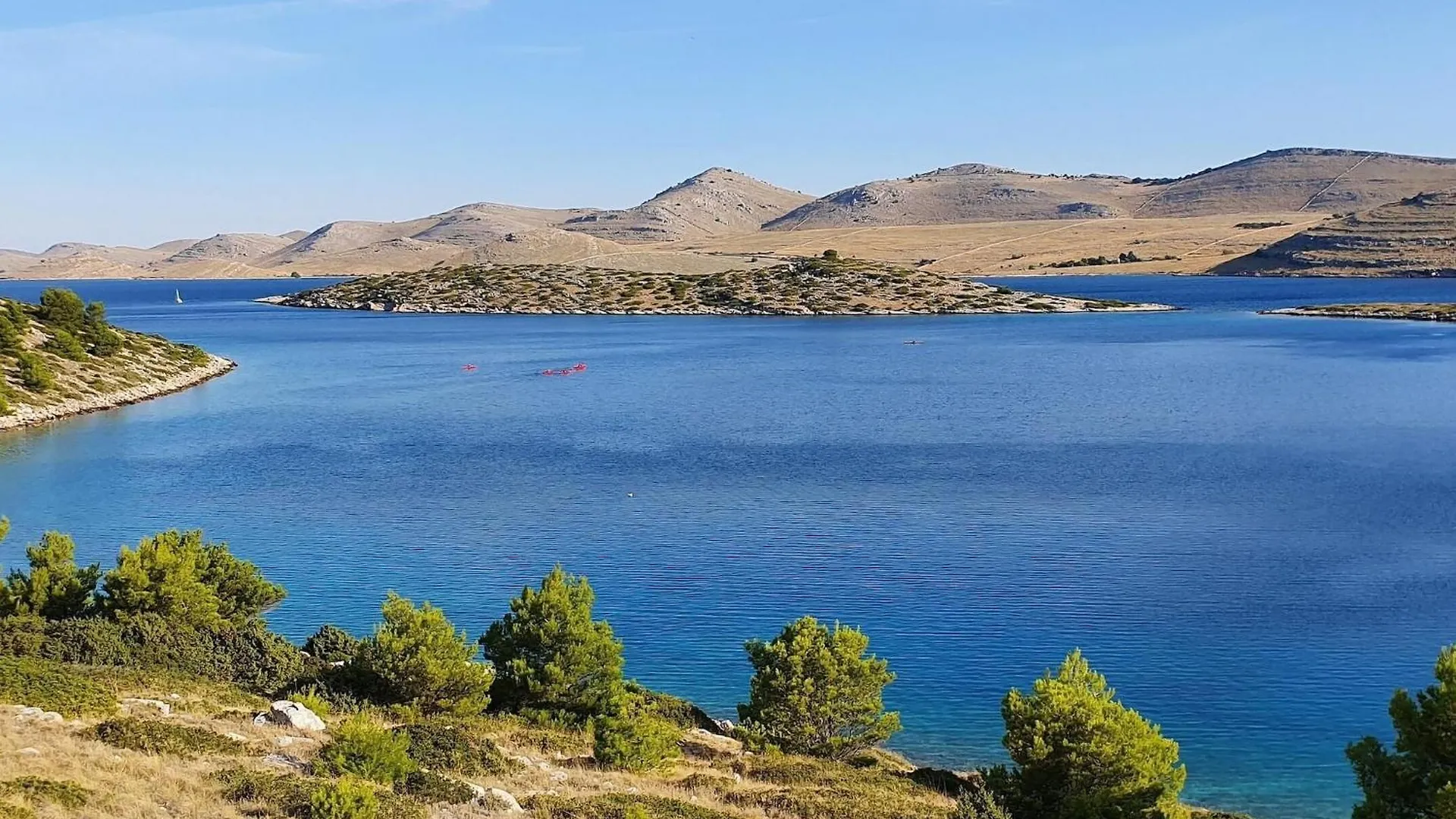 Apartment In Starigrad Paklenica, Quiet In The Green 0*,