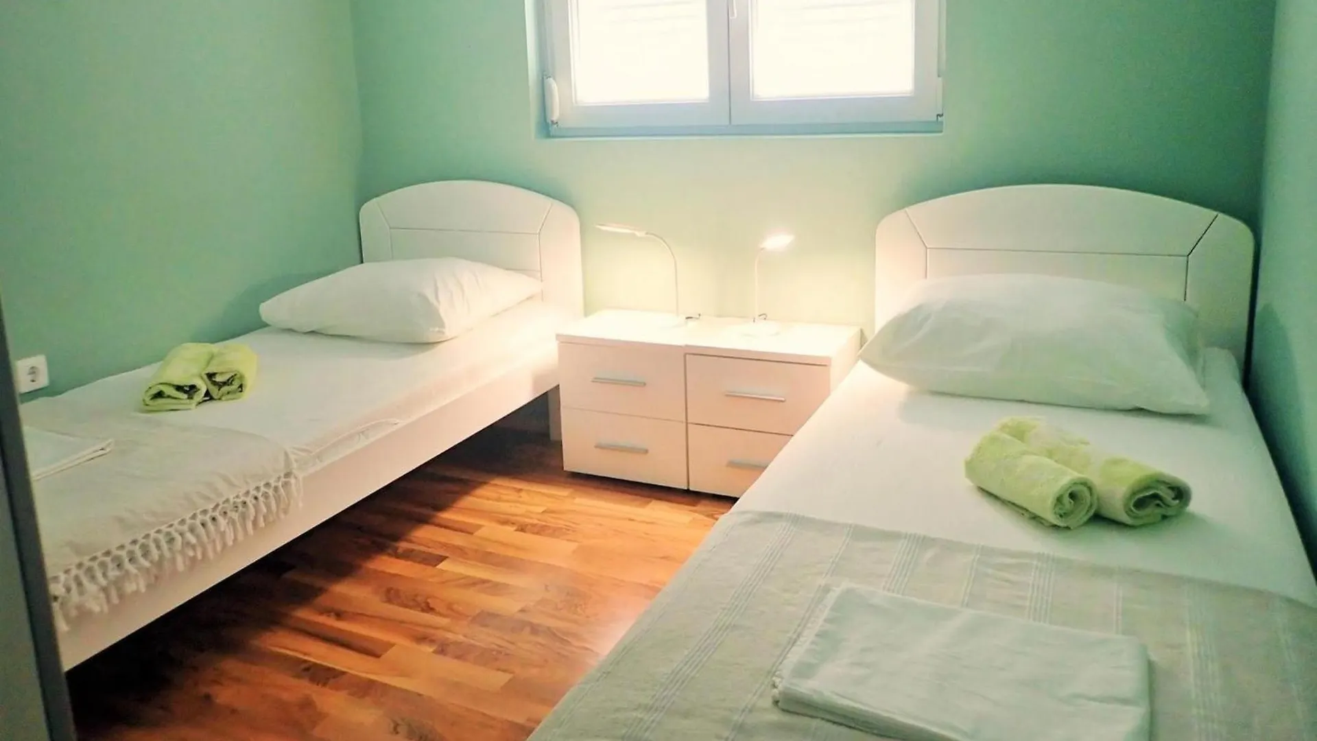 Apartment In Starigrad Paklenica, Quiet In The Green